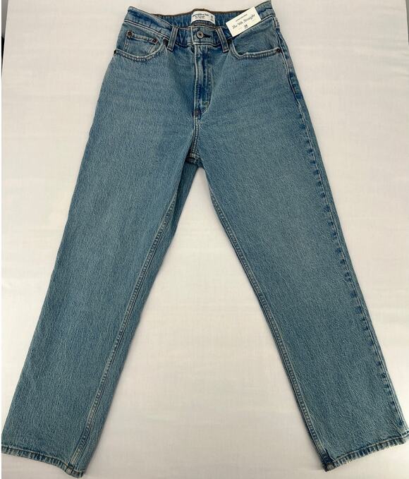 Abercrombie & Fitch Denim - Abercrombie & Fitch The '90s Straight Jeans 28 Short Ultra High Rise Light Wash